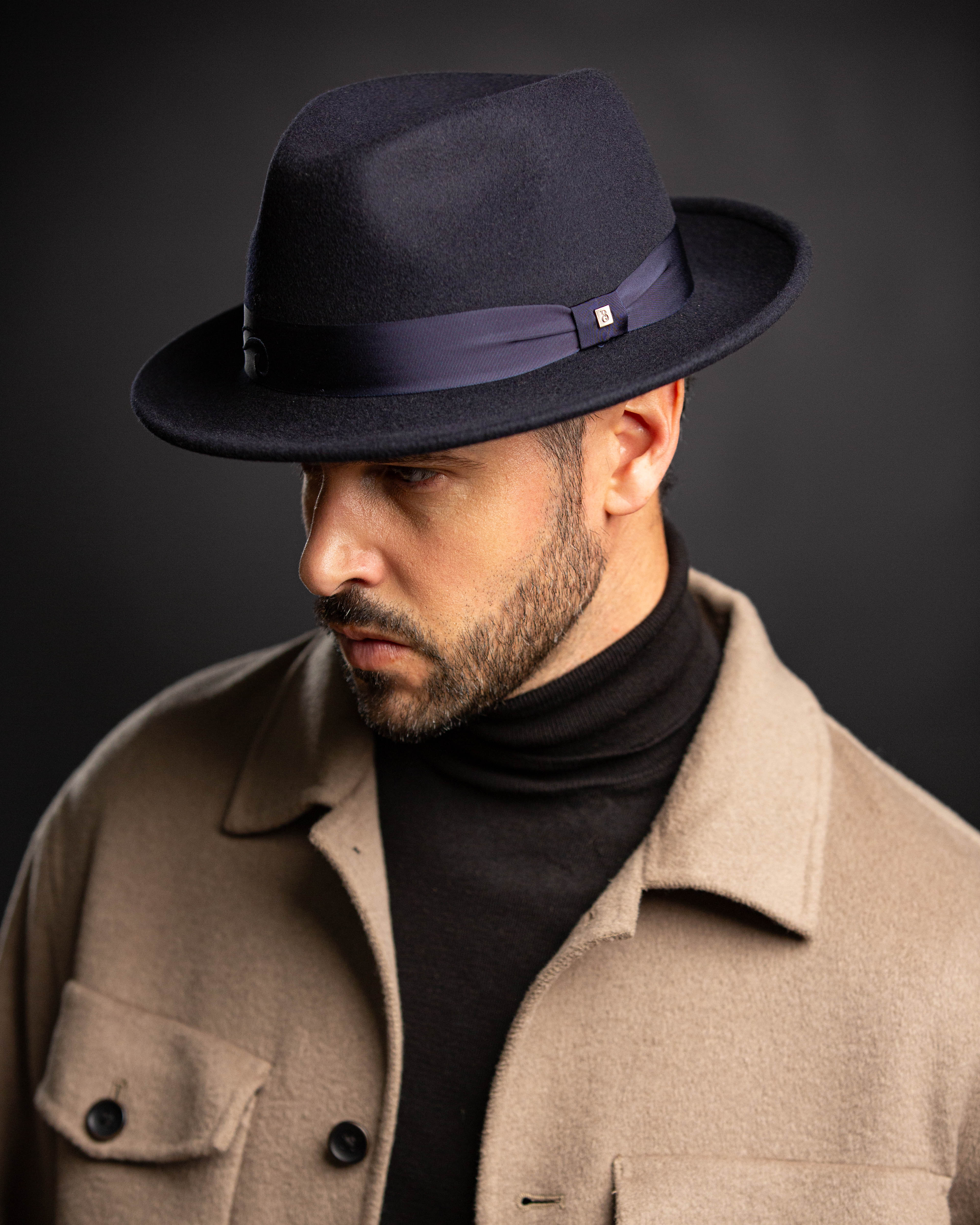 Fedora uomo, eleganza senza tempo
