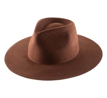 chapeau bord plat Sguarnito